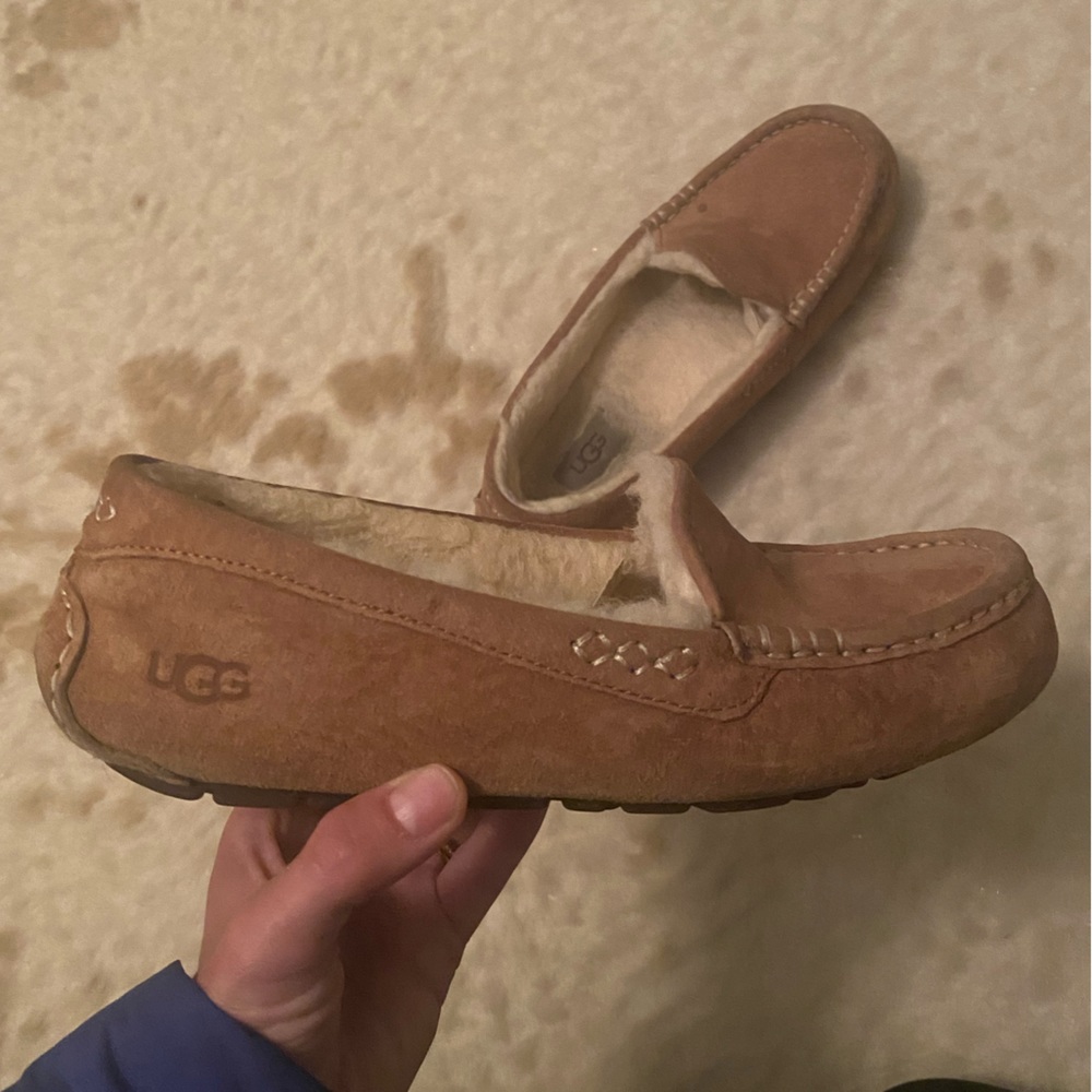 Ansley Womens Ugg Moccasins